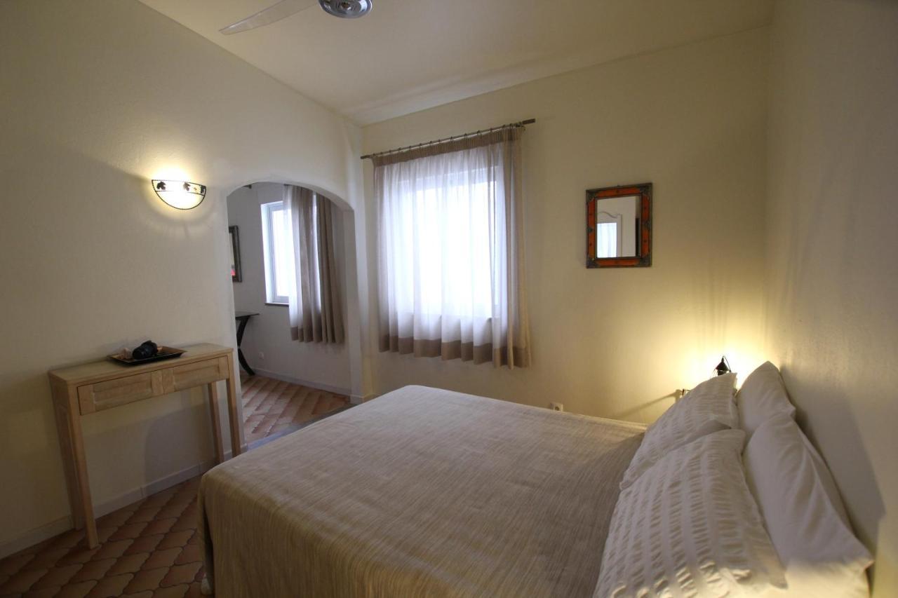 Angela Guest House Lagos Kültér fotó